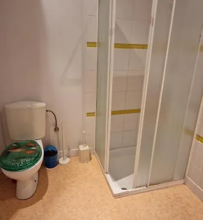 Ruim Nostalgisch Gelijkvloers Op Wandelafstand De Zee Blankenberge