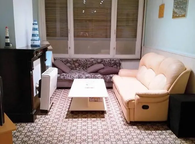 Ruim Nostalgisch Gelijkvloers Op Wandelafstand De Zee Blankenberge