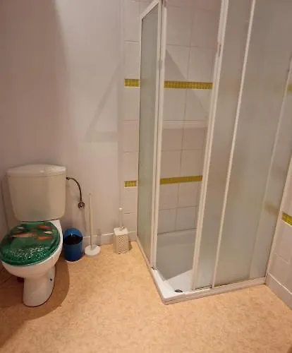 Ruim Nostalgisch Gelijkvloers Op Wandelafstand De Zee Blankenberge